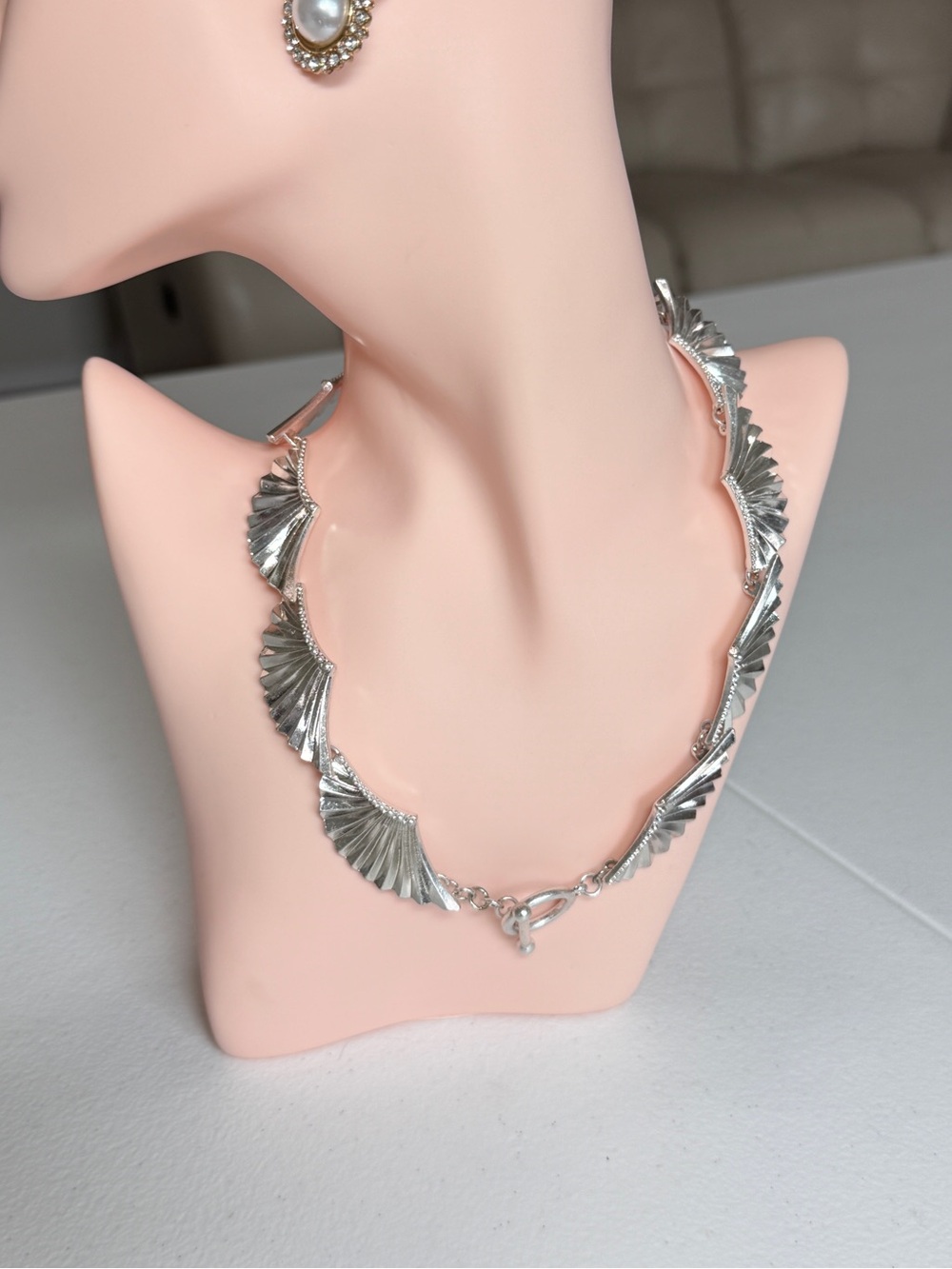 Luxury Bohemian Cocktail Silver Fan-Link Statement Necklace - Women's Jewelry
